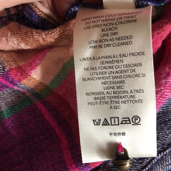 💛 XS 💛 NWT Anthro Blouse Plaid Smocked Waist V Neck Buttons Long Sleeves - Picture 6 of 7